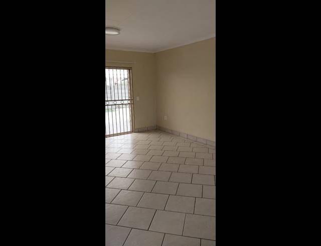 3 BEDROOM PROPERTY TO RENT IN RAVENSWOOD